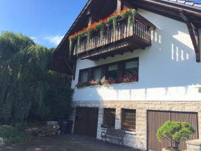 Hotels in Struth-Helmershof